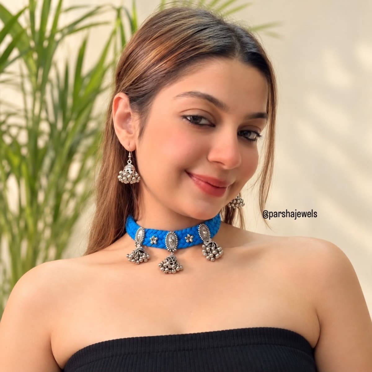 Jhumka choker set view 5