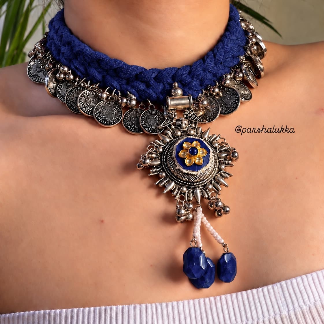 Royal noor necklace view 4